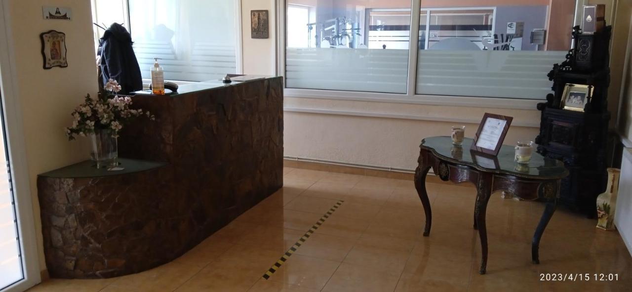 Hotel Konstantina Rodopoli ภายนอก รูปภาพ